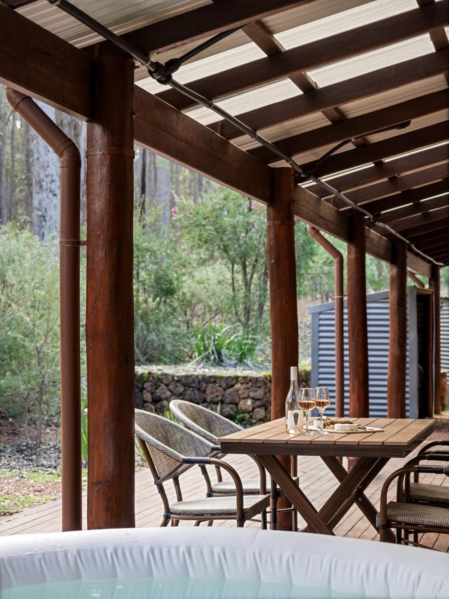 Jarrah Grove Forest Retreat - Adults Only Luxury Chalet Rosa Glen Ngoại thất bức ảnh